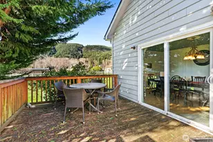 933 Crescent St, Raymond, WA 98577 - Photo 25