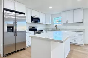 832 S 74th St, Tacoma, WA 98408 - Photo 17