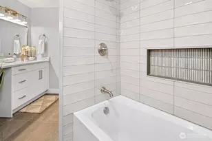 19221 SE 25th St, Sammamish, WA 98075 - Photo 21