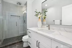 19221 SE 25th St, Sammamish, WA 98075 - Photo 13