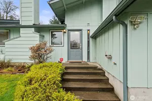 1105 Irving St SW, Tumwater, WA 98512 - Photo 3