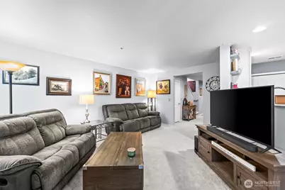 4802 Nassau Avenue NE #122, Tacoma, WA 98422 - Photo 9