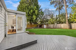 5606 NE 59th St, Seattle, WA 98105 - Photo 19