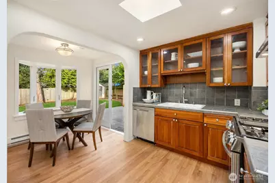 5606 NE 59th Street, Seattle, WA 98105 - Photo 11