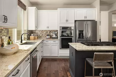 16148 Parkside Way SE, Renton, WA 98058 - Photo 15