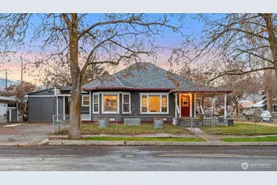 217 Maple Street, Cashmere, WA 98815 - Photo 1