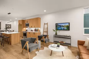 914 A 15th Ave, Seattle, WA 98122 - Photo 13