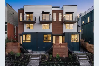 914 A 15th Avenue, Seattle, WA 98122 - Photo 1