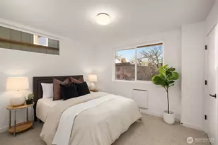 914 A 15th Ave, Seattle, WA 98122 - Photo 9