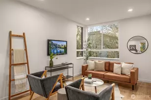 914 A 15th Ave, Seattle, WA 98122 - Photo 11