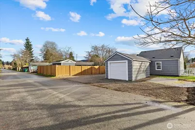 645 Roberts Street, Monroe, WA 98272 - Photo 5