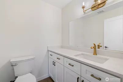 310 S 11th Street #204, Mount Vernon, WA 98274 - Photo 23