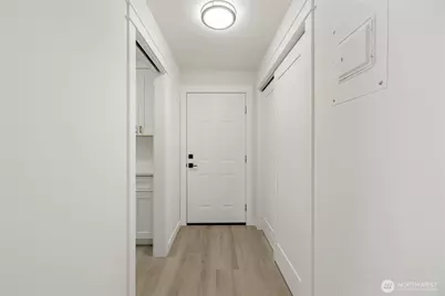 310 S 11th Street #204, Mount Vernon, WA 98274 - Photo 5