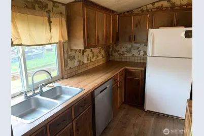 232 Stowell Road, Salkum, WA 98582 - Photo 9