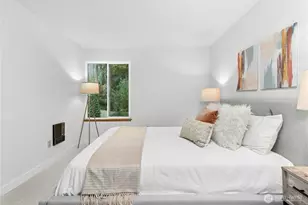 13717 Linden Ave N, Seattle, WA 98133 - Photo 11