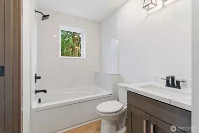 1281 Admirals Drive, Coupeville, WA 98236 - Photo 13