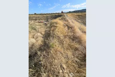 501 Urban Industrial Way, East Wenatchee, WA 98802 - Photo 19