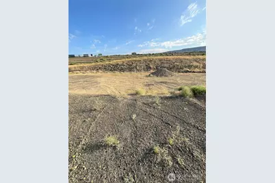 501 Urban Industrial Way, East Wenatchee, WA 98802 - Photo 3