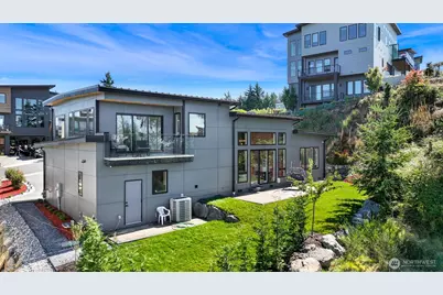 3951 Rock Ridge Pkwy, Anacortes, WA 98221 - Photo 3