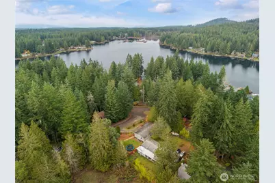 369 W Tahuyeh Drive, Bremerton, WA 98312 - Photo 33