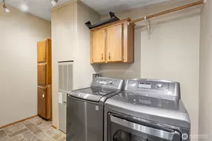 369 W Tahuyeh Dr, Bremerton, WA 98312 - Photo 19