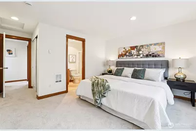 9523 Ashworth Avenue N #C, Seattle, WA 98103 - Photo 11