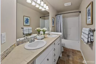 1528 211th Place NE, Sammamish, WA 98074 - Photo 23