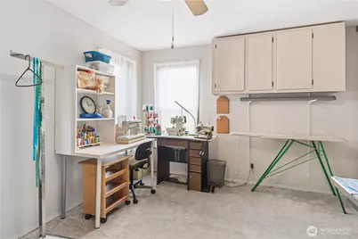 517 NW Silver Meadow Lane, Bremerton, WA 98311 - Photo 15