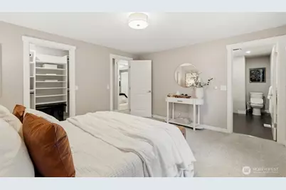 16130 SE Newport Way, Bellevue, WA 98006 - Photo 15