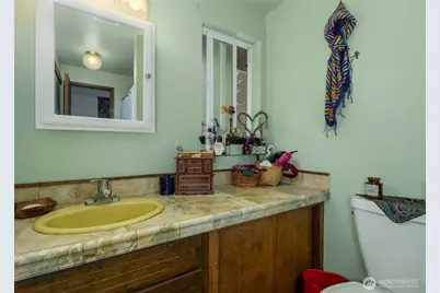 1034 W Spruce Street, Port Angeles, WA 98363 - Photo 13