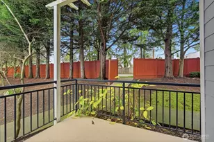 8908 123rd Ln NE, Kirkland, WA 98033 - Photo 9