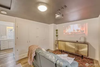 4034 NE 109th Street, Seattle, WA 98125 - Photo 17