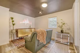 4034 NE 109th St, Seattle, WA 98125 - Photo 15