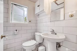 4034 NE 109th St, Seattle, WA 98125 - Photo 23