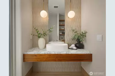 8926 NE 36th Street, Yarrow Point, WA 98004 - Photo 13