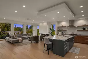 8926 NE 36th St, Yarrow Point, WA 98004 - Photo 5