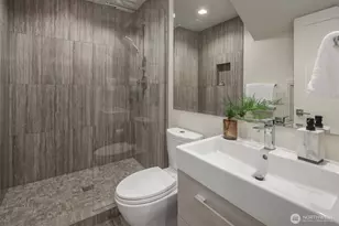 8926 NE 36th St, Yarrow Point, WA 98004 - Photo 35