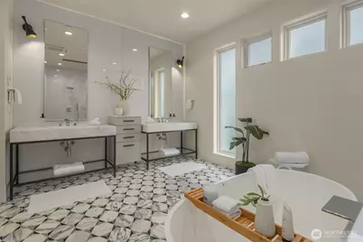 8926 NE 36th Street, Yarrow Point, WA 98004 - Photo 17