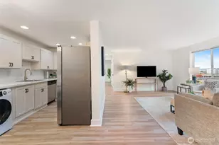 3209 Hoyt Ave, Everett, WA 98201 - Photo 3