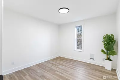 3209 Hoyt Avenue #201, Everett, WA 98201 - Photo 15