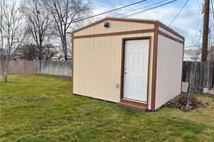 426 E Brown Ave, Moses Lake, WA 98837 - Photo 5