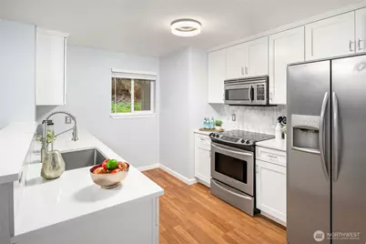 595 Newport Way NW #A2, Issaquah, WA 98027 - Photo 7