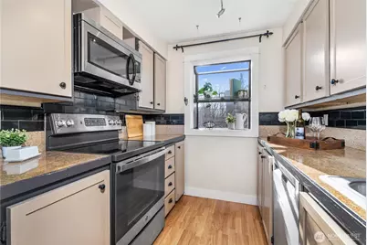 1400 NW 60th Street #202, Seattle, WA 98107 - Photo 15