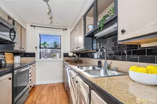 1400 NW 60th St, Seattle, WA 98107 - Photo 13