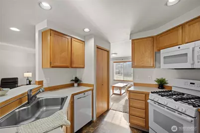 12817 225th Street Ct E, Graham, WA 98338 - Photo 9