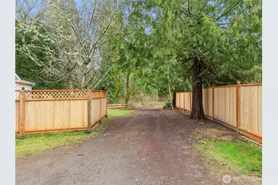 1300 Flower Avenue, Port Orchard, WA 98366 - Photo 27