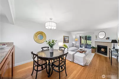 12601 SE 41st Place #C102, Bellevue, WA 98006 - Photo 7