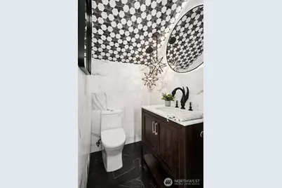 1400 Bellevue Way SE #4, Bellevue, WA 98004 - Photo 13