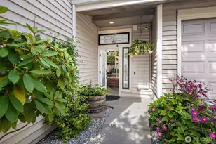 1400 Bellevue Way SE, Bellevue, WA 98004 - Photo 3