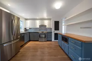 1515 34th St SE, Auburn, WA 98002 - Photo 9